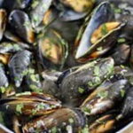 mussels in wine