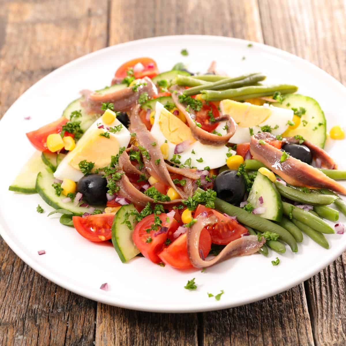 a-seafood-salad-with-vegetables